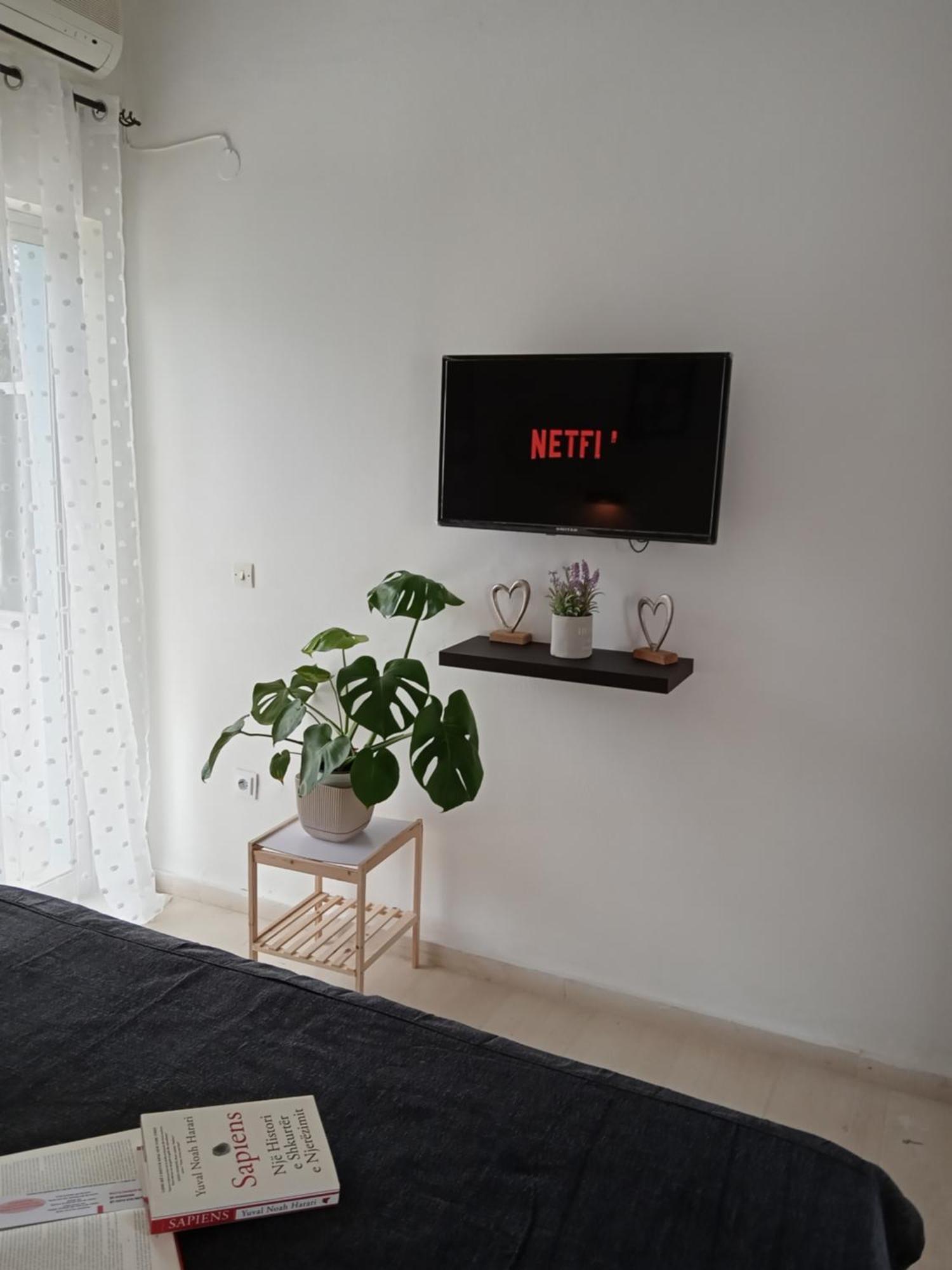 Apartment Rose Mesonghi Moraitika